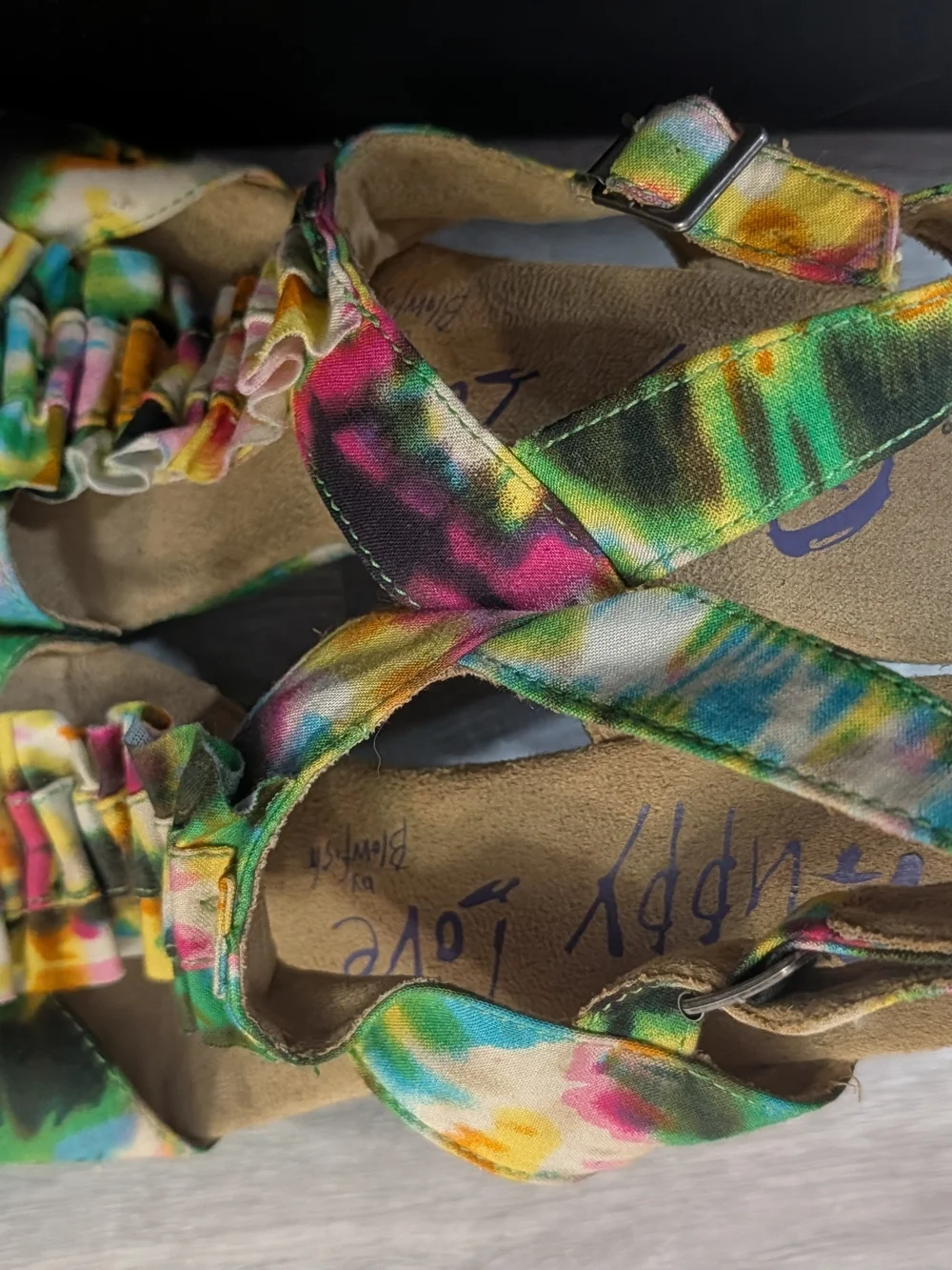 Colorful Floral Print Wedge Sandals with Slingback